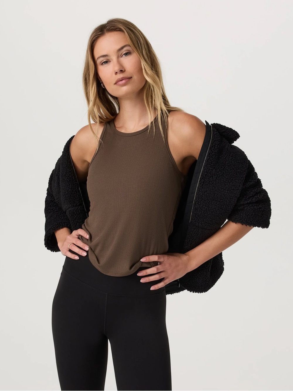 Vuori Cove Boyfriend Tank - Espresso Size Small